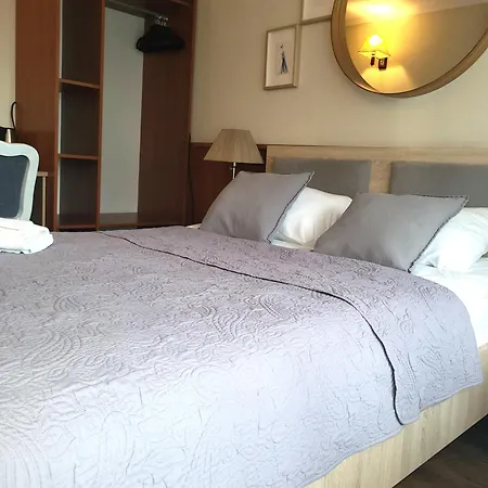 فندق مبيت وإفطار Weneda 3*