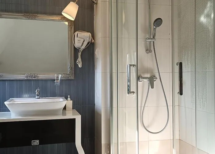 Weneda Frühstückspension 3*